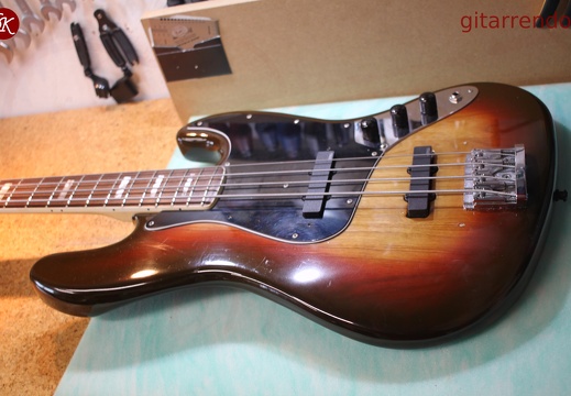 Fender 1978 J-Bass 02